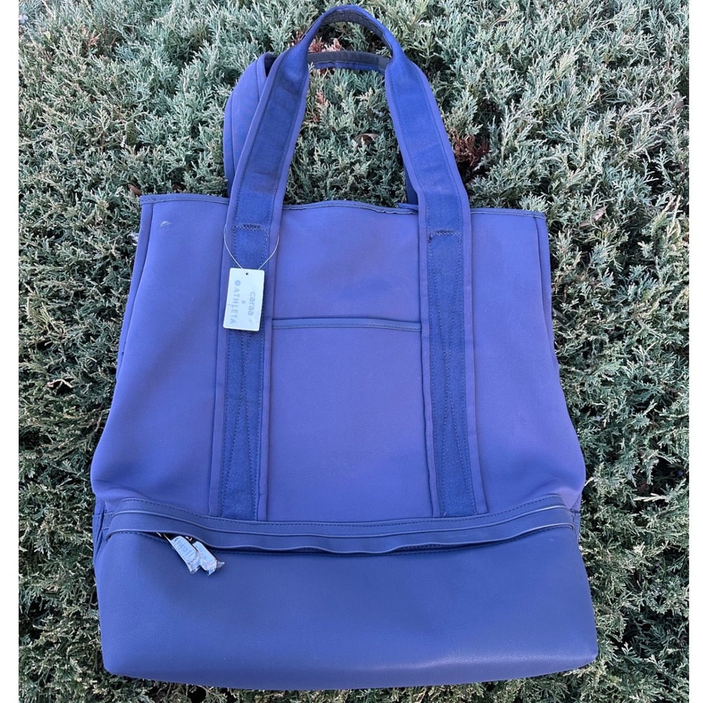Caraa x Athleta Everyday Vinyasa Tote Navy Blue Gym Bag NWT - Picture 5 of 16